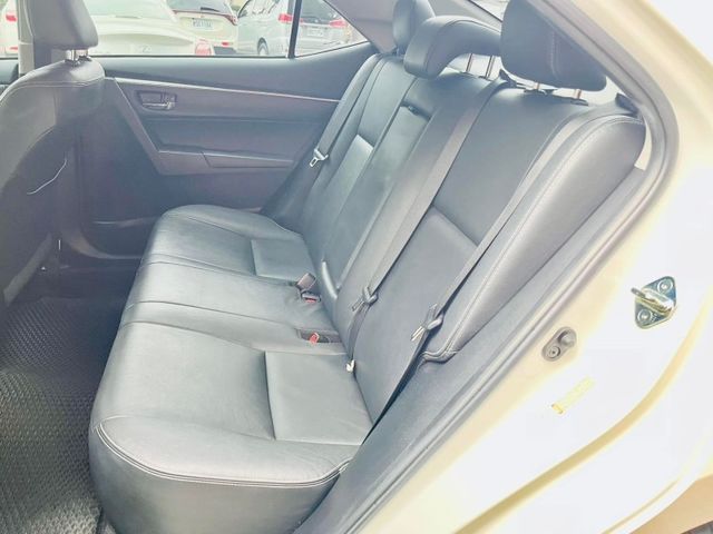 Toyota ALTIS  第5張相片