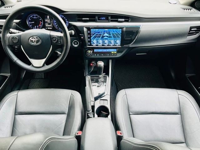Toyota ALTIS  第7張相片