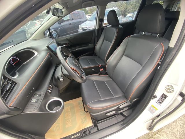 Toyota SIENTA  第7張相片