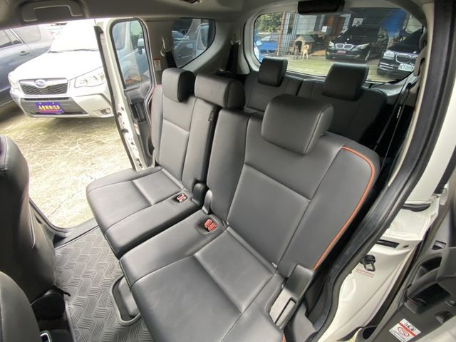 Toyota SIENTA  第10張相片