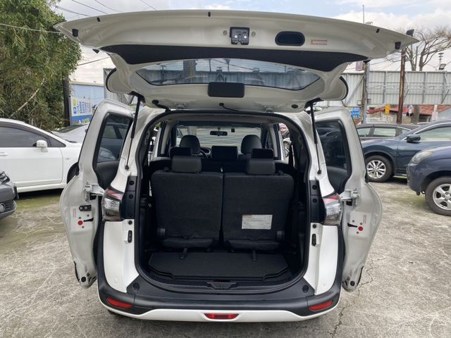 Toyota SIENTA  第26張相片