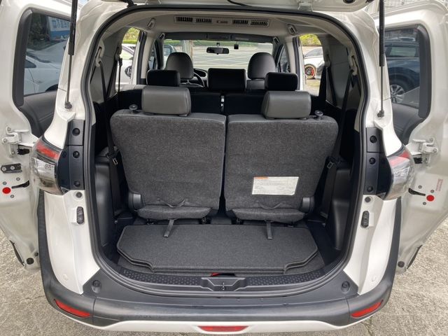 Toyota SIENTA  第27張相片