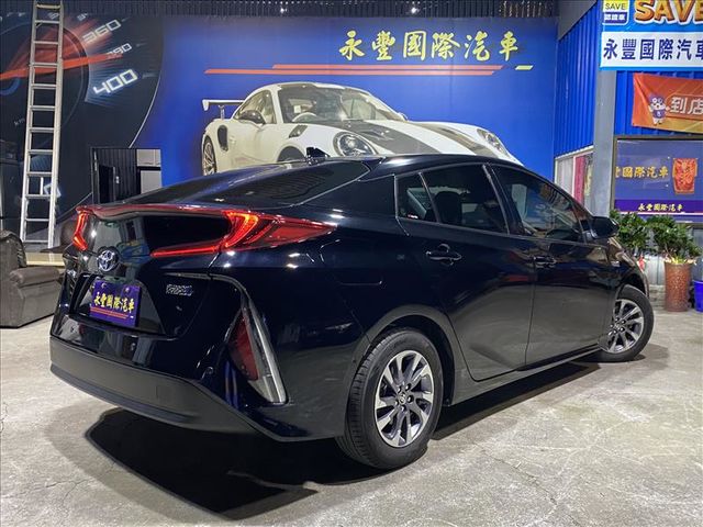 Toyota Prius  第5張相片