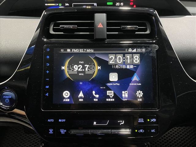 Toyota Prius  第16張相片