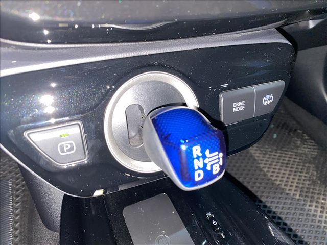 Toyota Prius  第18張相片
