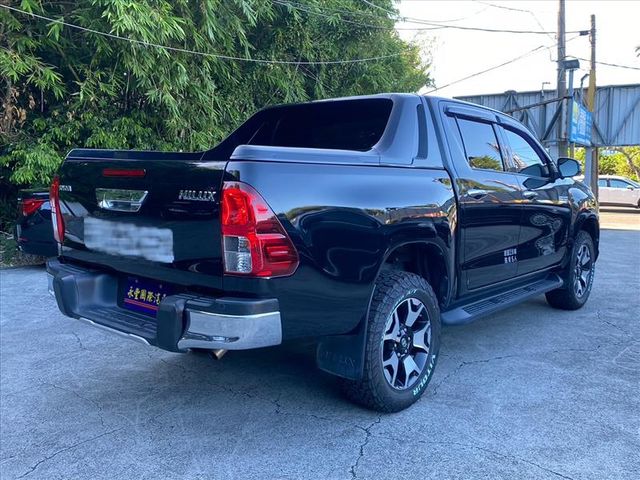 Toyota Hilux  第4張相片