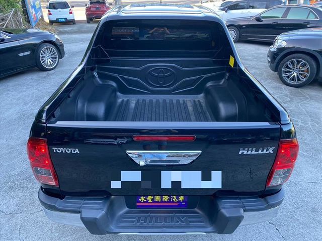 Toyota Hilux  第7張相片