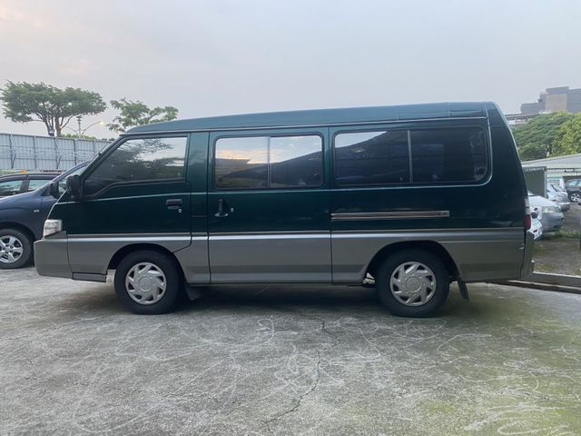 Mitsubishi Delica  第3張相片