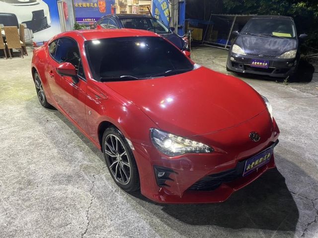2017 FT86 2.0 僅跑4萬 閥門排氣管  第1張相片