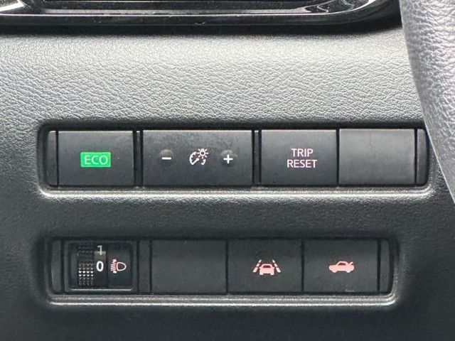 2024 Sentra 1.6 尊爵智駕版 全車原版原漆 原廠保養保固中  第6張相片