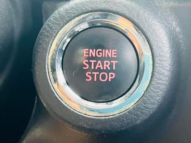 2014 Yaris 1.5 免鑰匙 僅跑8萬  第9張相片