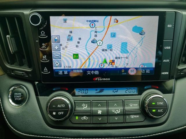 2015 Rav4 2.0 頂級款  免鑰匙 摸門  第9張相片