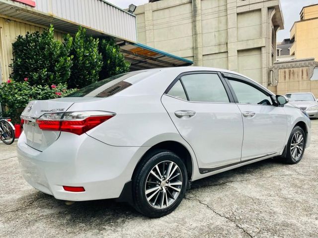 Toyota ALTIS  第3張相片