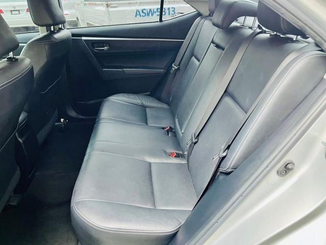 Toyota ALTIS  第5張相片