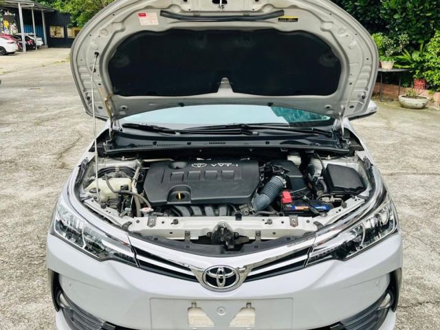 Toyota ALTIS  第15張相片