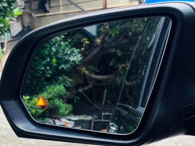 Mercedes-Benz/賓士 Metris  第3張相片