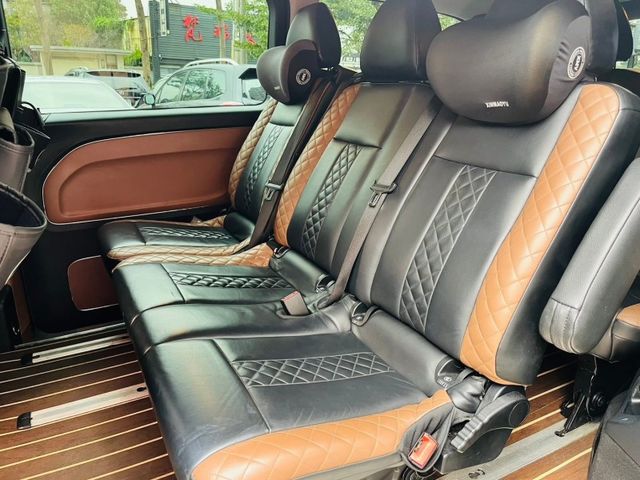 Mercedes-Benz/賓士 Metris  第8張相片