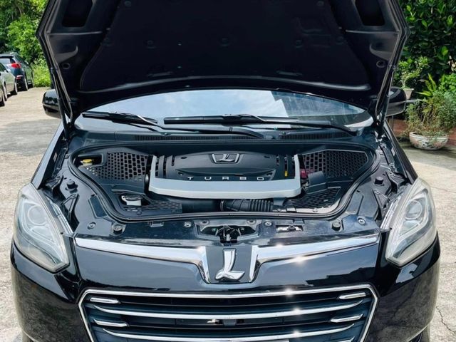 Luxgen M7  第3張相片