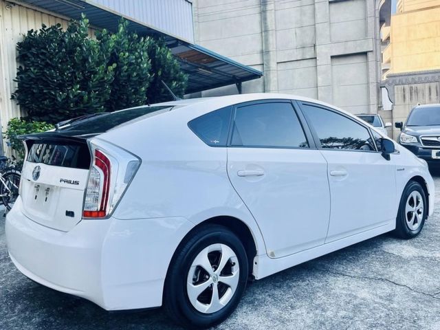 Toyota Prius  第7張相片