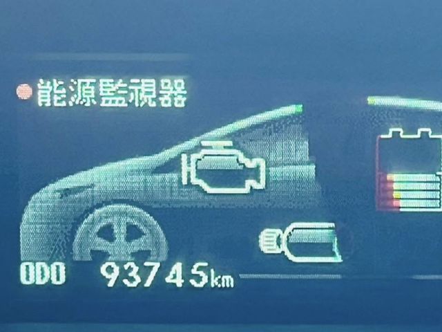 Toyota Prius  第9張相片