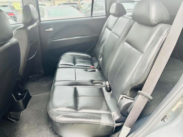 Mitsubishi Zinger  第7張相片