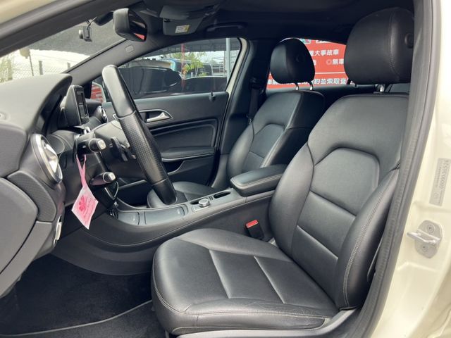 Mercedes-Benz/賓士 A-CLASS  第3張相片