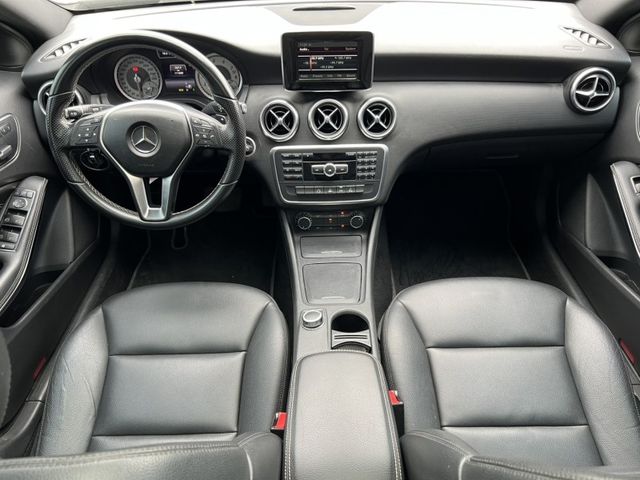 Mercedes-Benz/賓士 A-CLASS  第5張相片