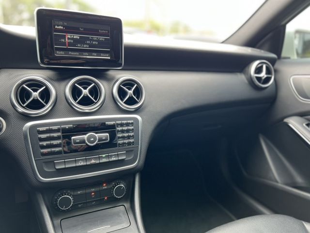 Mercedes-Benz/賓士 A-CLASS  第7張相片