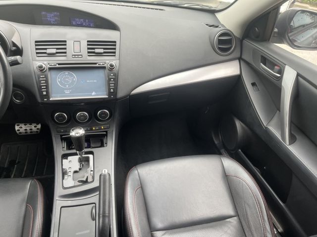 Mazda Mazda3  第8張相片