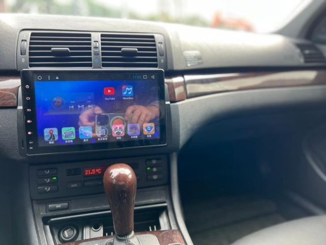 BMW/ 寶馬 318i  第7張相片