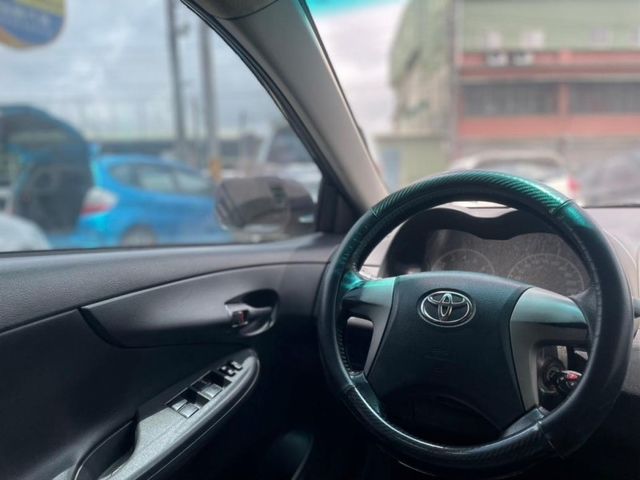 Toyota ALTIS  第9張相片