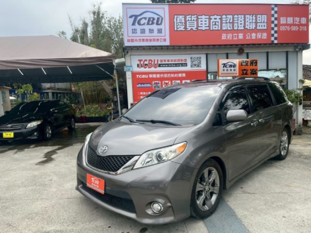 Toyota Sienna  第1張相片