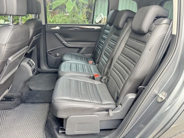 2018 TOURAN R-LINE  第7張相片