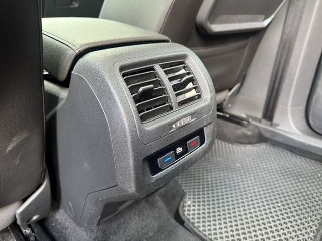 2018 TOURAN R-LINE  第8張相片