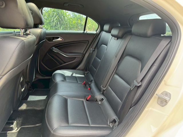 Mercedes-Benz/賓士 A-CLASS  第4張相片