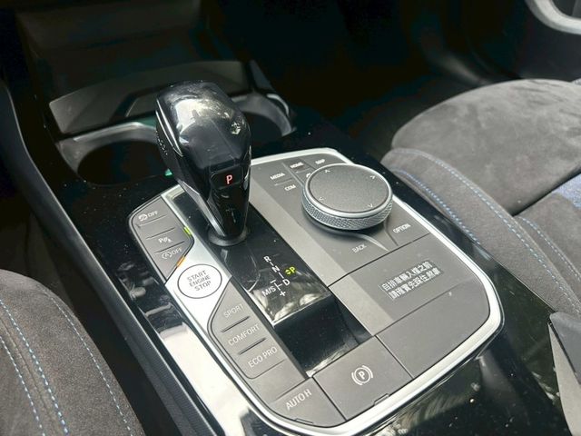 BMW/ 寶馬 120i M Sport  第2張相片