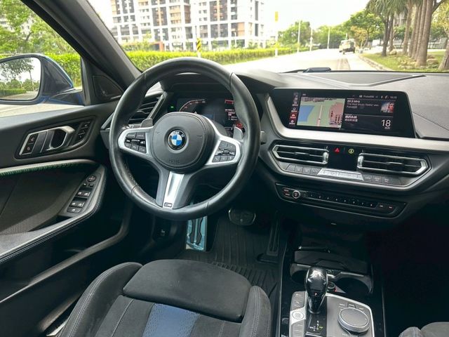 BMW/ 寶馬 120i M Sport  第9張相片