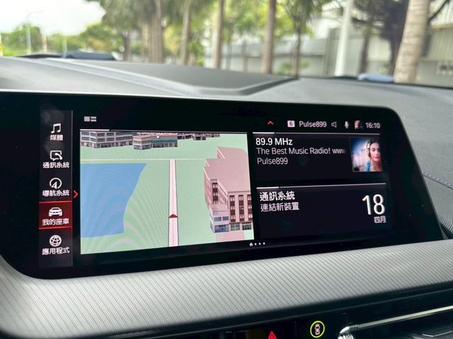 BMW/ 寶馬 120i M Sport  第12張相片