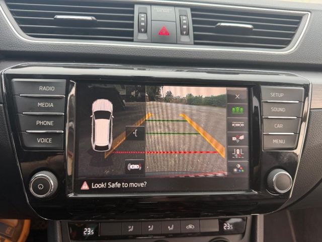 Skoda Superb  第1張相片