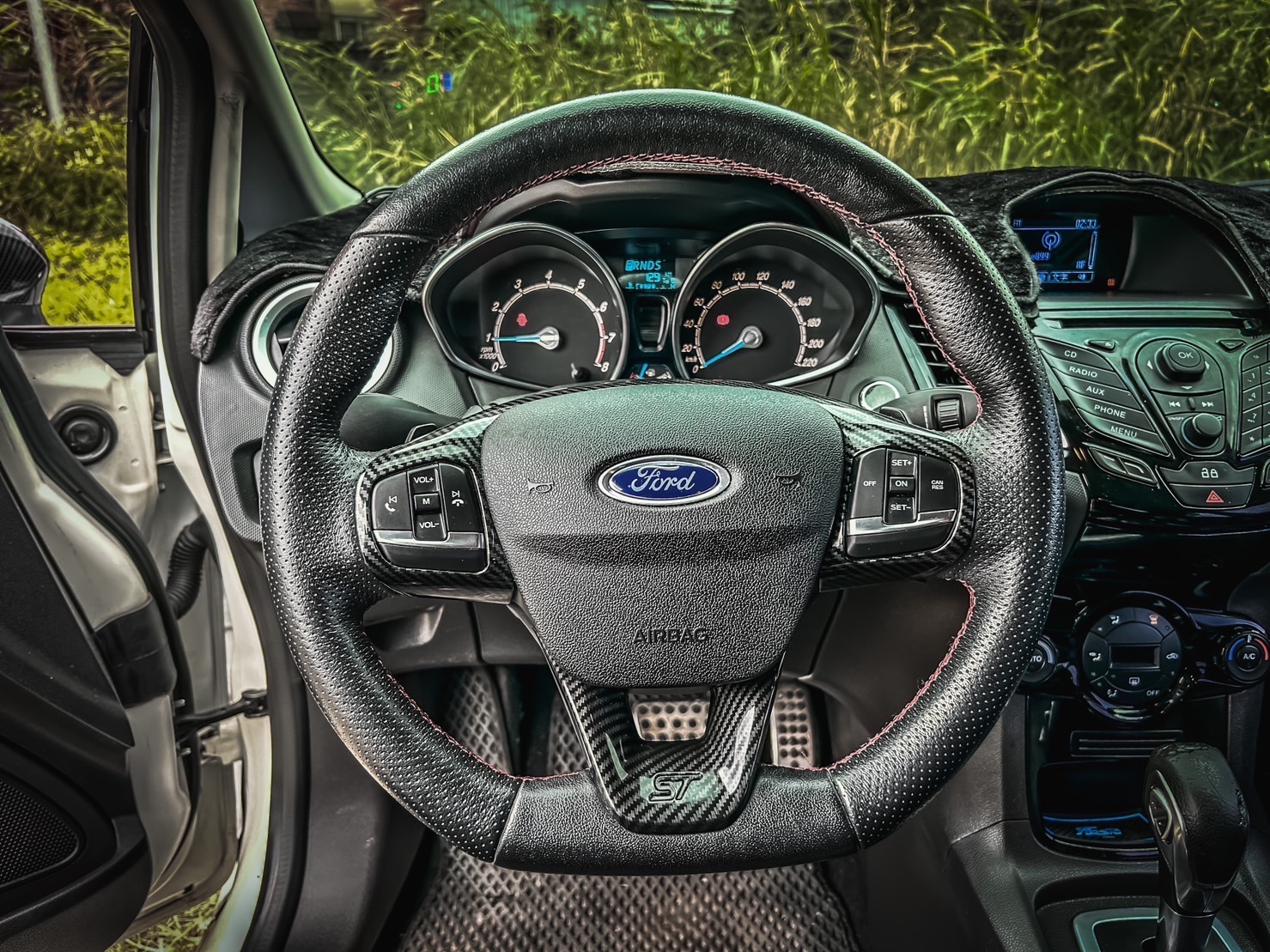 2014 Ford  Fiesta 省油 省稅 1.0 動力十足  第6張相片
