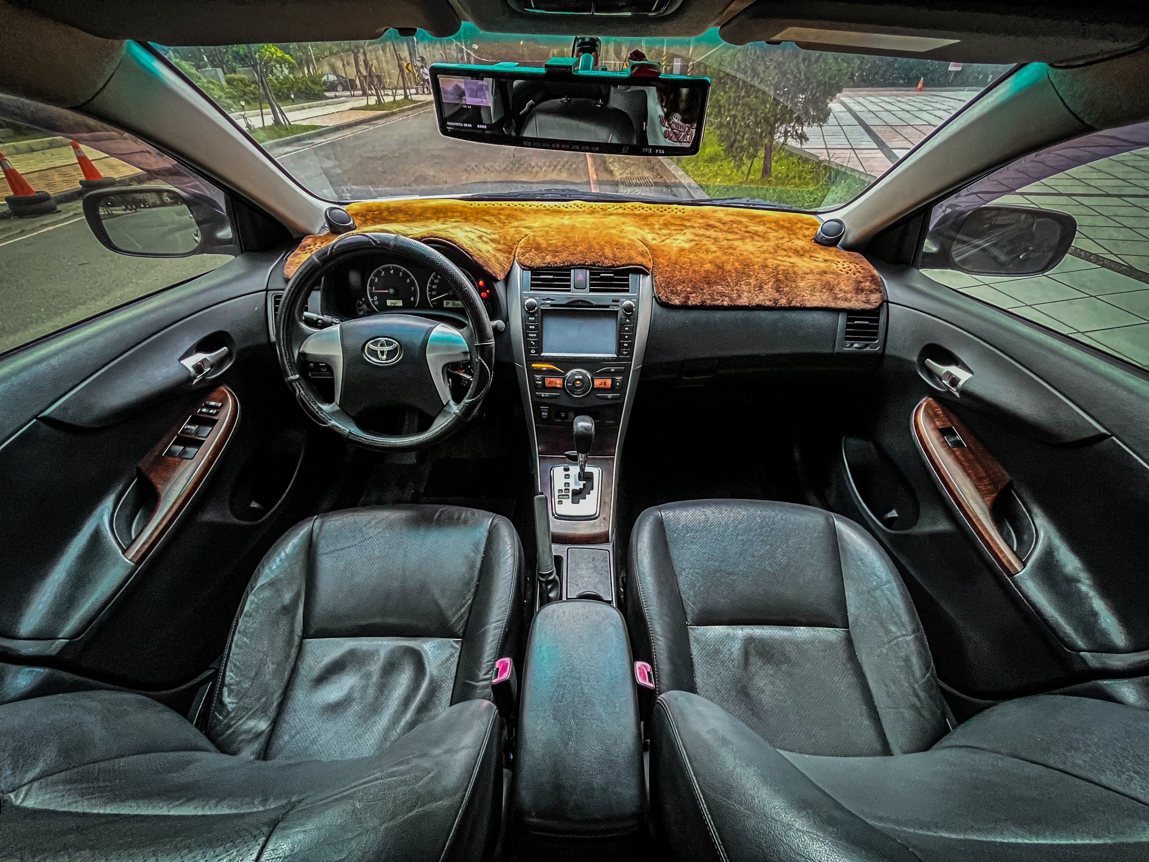 2010 TOYOTA 豐田 ALTIS 省油 認證   第4張相片