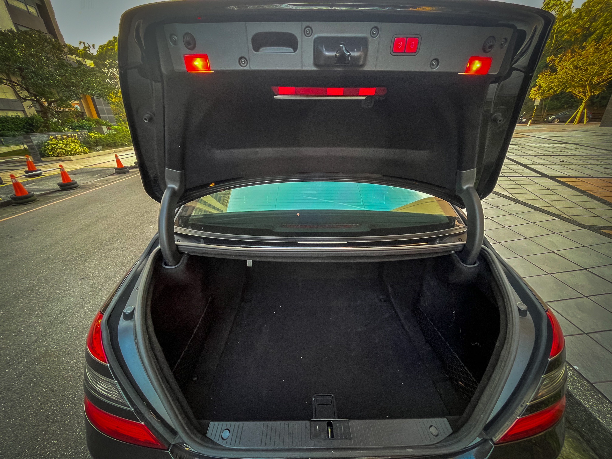 2008 BENZ S350 全車極新 僅跑11萬 已認證  第8張相片