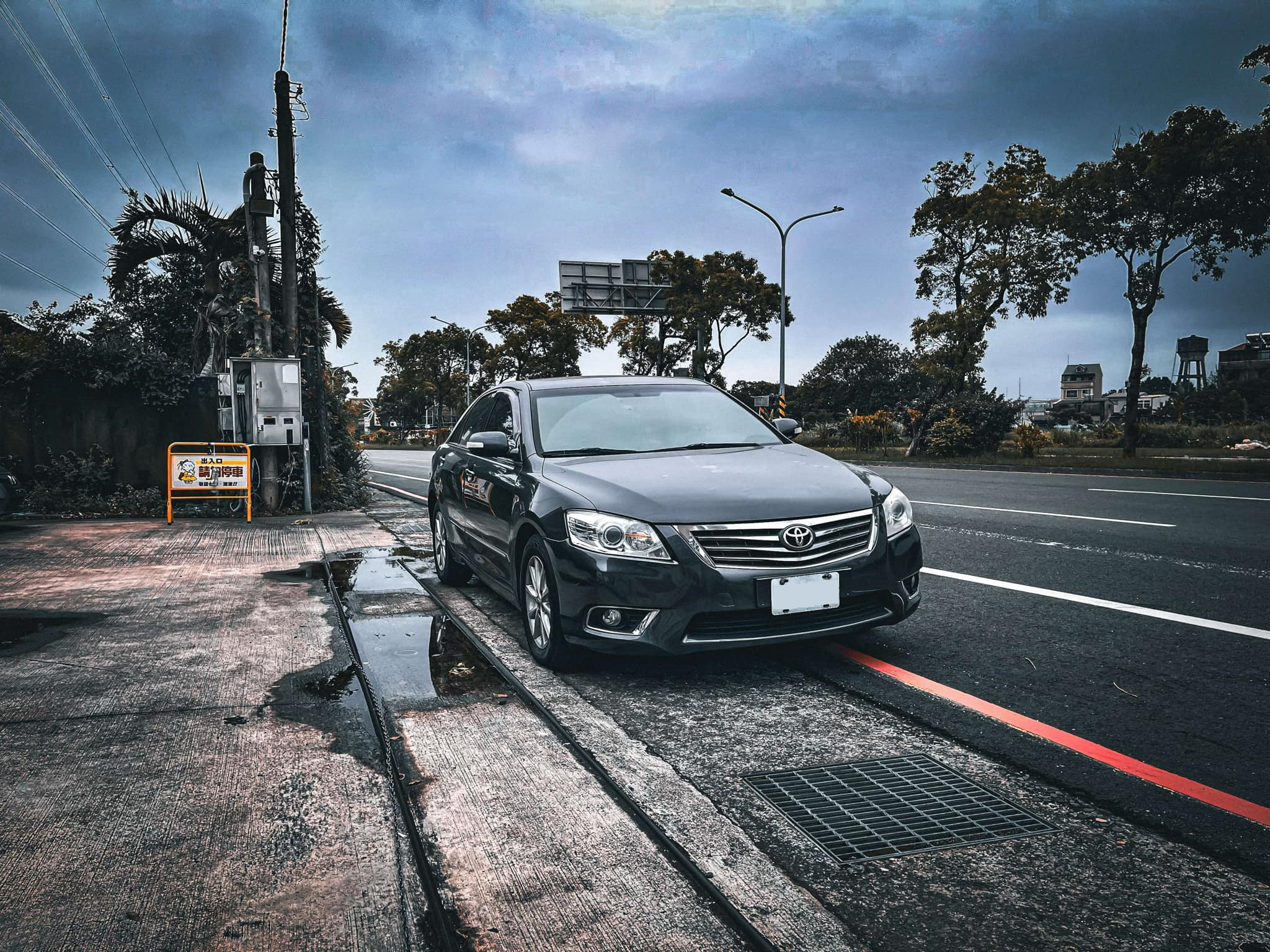 2009 TOYOTA Camry 電動座椅 天窗 螢幕 keyless免鑰匙   第1張相片