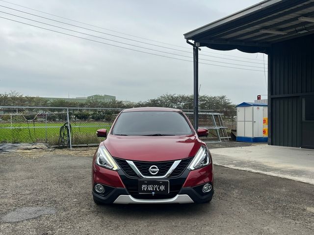 NISSAN日產 TIIDA  第2張相片