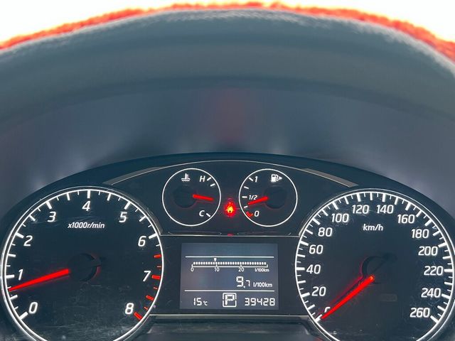 NISSAN日產 TIIDA  第20張相片