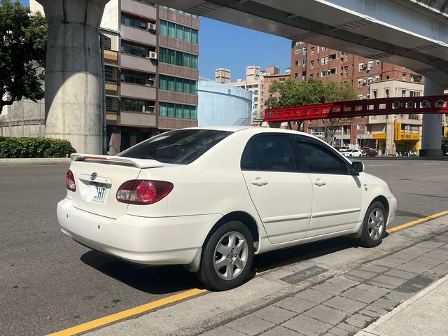 TOYOTA豐田 ALTIS  第2張相片