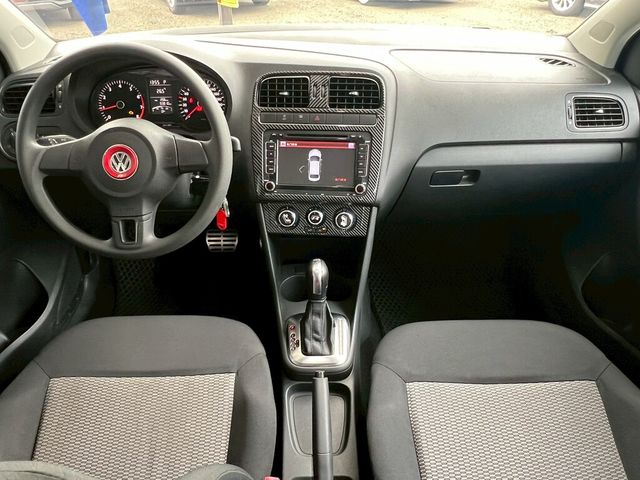 VOLKSWAGEN福斯 POLO  第8張相片