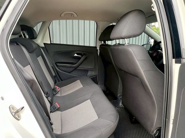 VOLKSWAGEN福斯 POLO  第9張相片