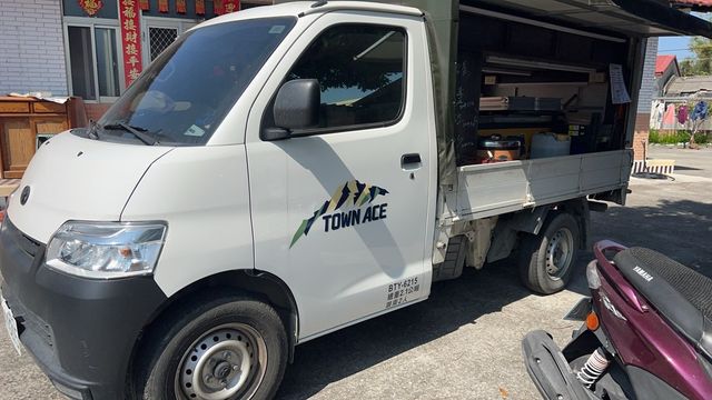 TOYOTA豐田 TOWN ACE  第1張相片