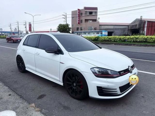 VOLKSWAGEN福斯 GOLF GTI  第3張相片